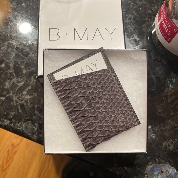 B. May Genuine python card case new in box - Picture 3 of 6